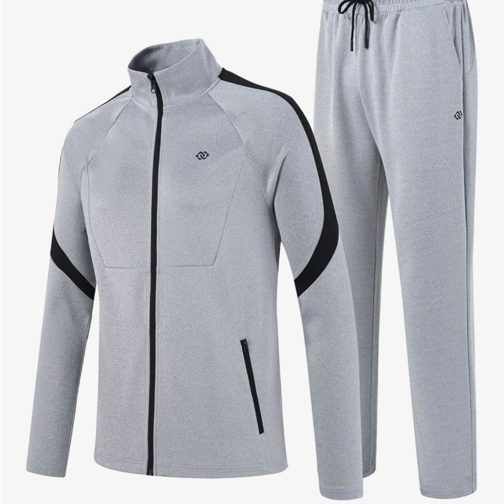 #286 Mofiz Men's Gray Zip-Up Jogging Suit with pockets. Size L.  Like New